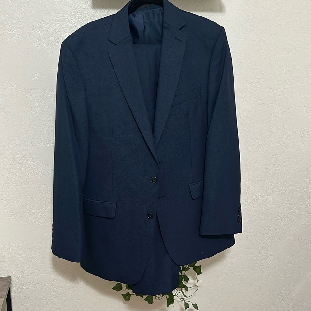Van Heusen suit Jacket & Pants
